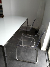 Mesa Ikea con sillas Tobias