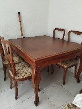 Mesa de comedor y 6 sillas en madera tallada, fabricacin artesanal