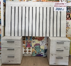 CABECERO DE 135 CMS CON 2 MESITAS DE 40 CMS.