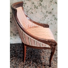 SILLON TAPIZADO NOGAL DESCALZADORA