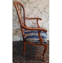 SILLON ISABELINO PALITOS TAPIZADO AZUL