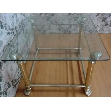 MESA METAL DORADA MEDIDAS 60 X 60