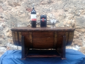 Mesa de barril de vino