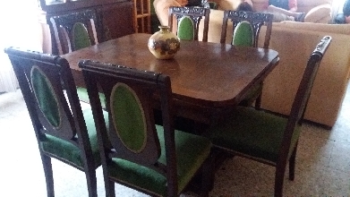 Mesa y 6 sillas 