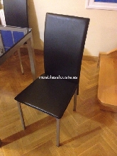 Conjunto de mesa + cuatro sillas seminuevo