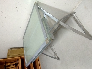 Mesa de cristal para ordenador