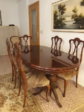 Mesa de comedor con su 6 sillas
