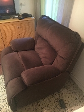 Sofa reclinable elctrico en garantia y perfecto estado