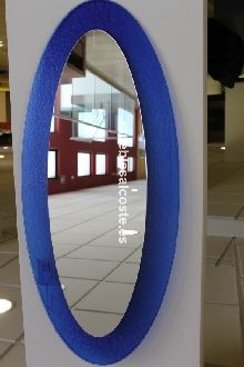 Espejo ovalado azul