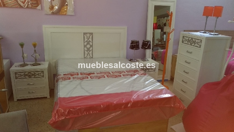 DORMITORIO MATRIMONIO NOGAL-ORO