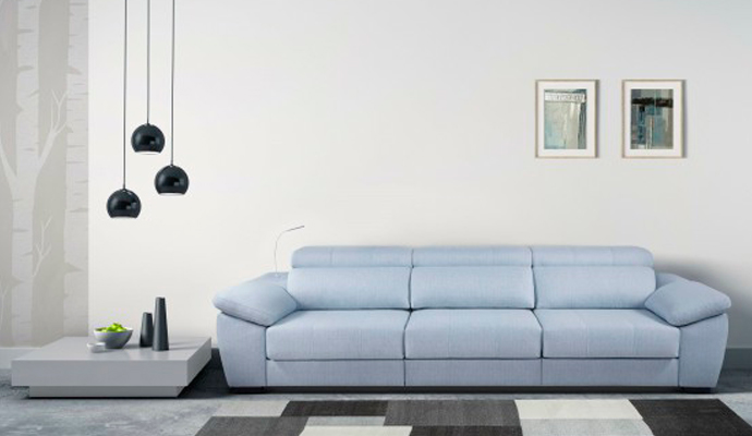 Elegante sof de 3 plazas con asientos deslizantes